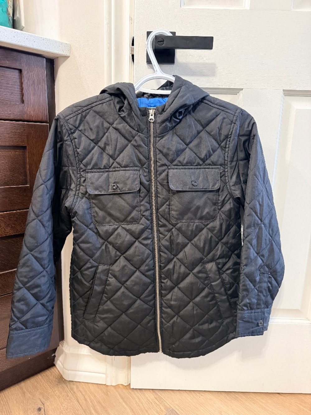 Old Navy Quilted Black Freezer Style Jacket BOYS